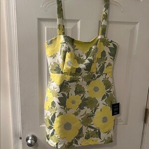 Lulu’s Floral Yellow and Green Women's mini dress